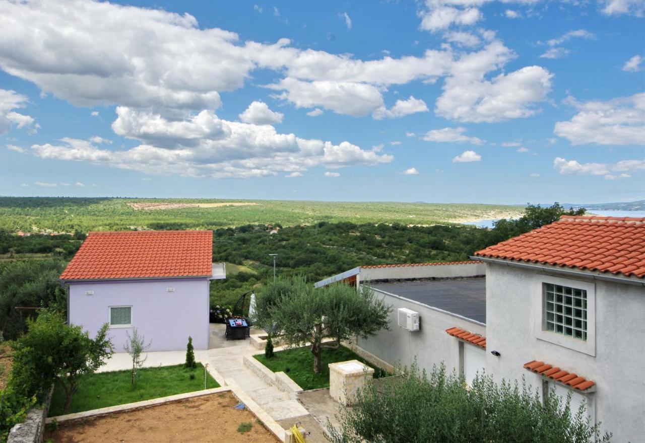 Holiday Home Paulin Обровац Экстерьер фото